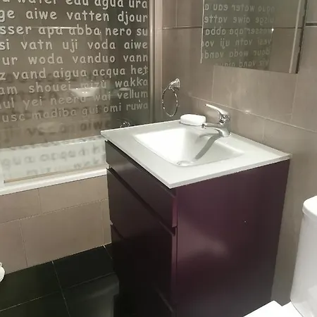 Apartamento Con Piscina Urbanizacion Embarcadero Limpias Apartment *